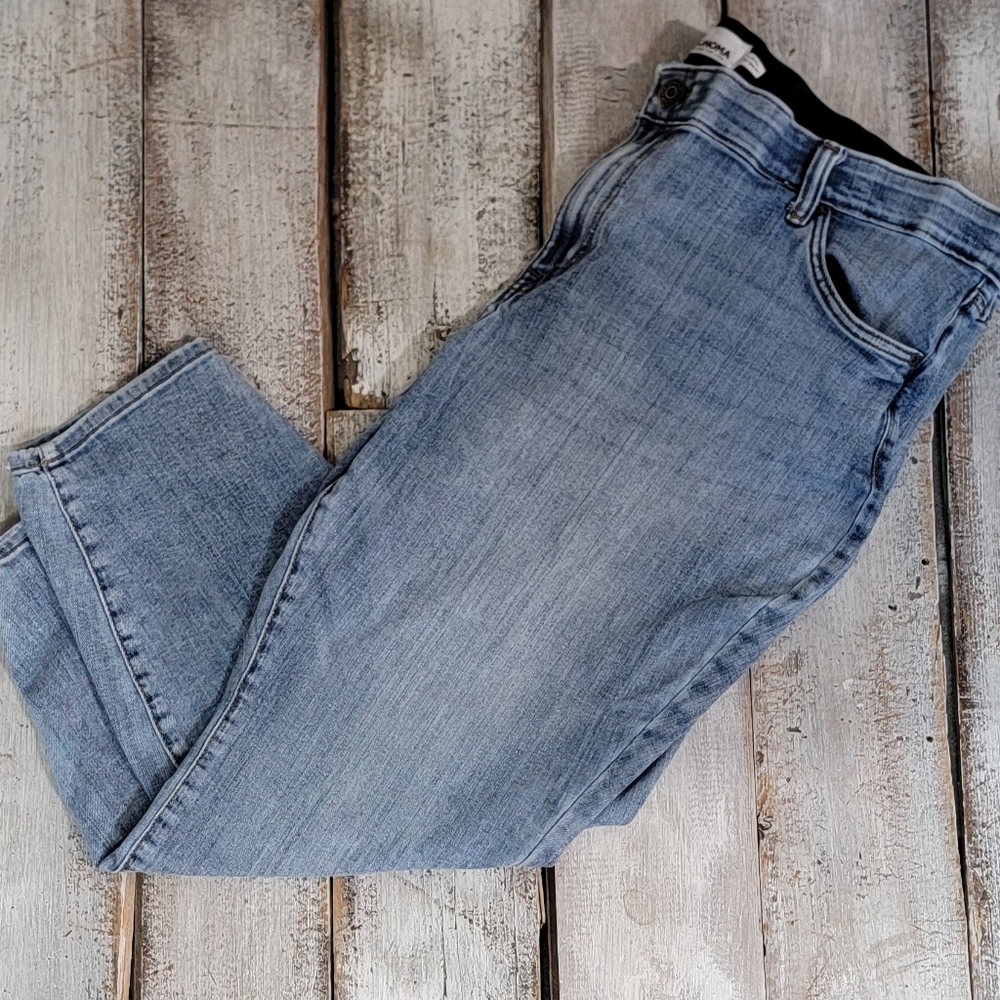 Sonoma 22 Short Light Blue Women's Straight Leg Jeans